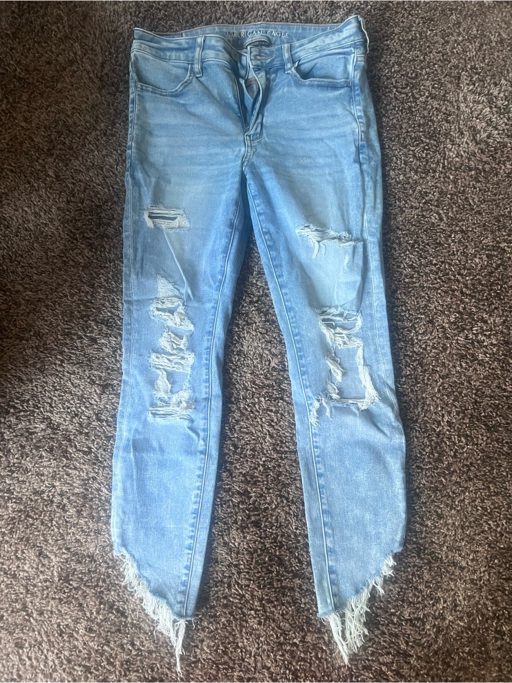 American Eagle Outfitters Light Wash Ripped Skinny Jeans